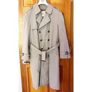 London Fog Mens Trench Coat Sz 42R Tan Zip Out Liner Vintage Raincoat Classic